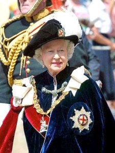 queen elisabeth garter03_02