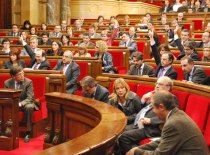 votacio_parlament_baix_475x352